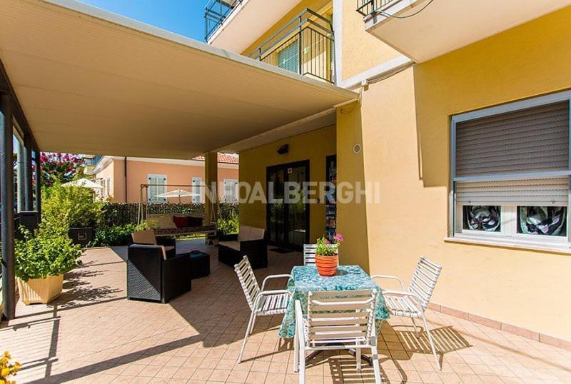 Hotel Argo Rimini Dış mekan fotoğraf