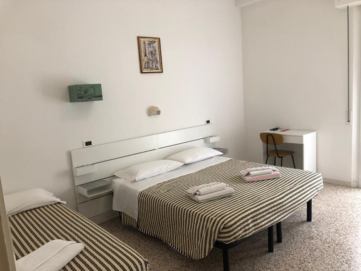 Hotel Argo Rimini Dış mekan fotoğraf