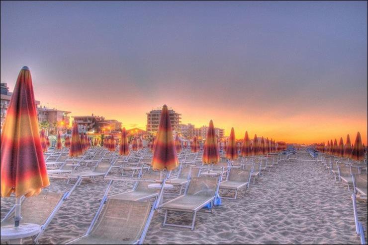 Hotel Argo Rimini Dış mekan fotoğraf