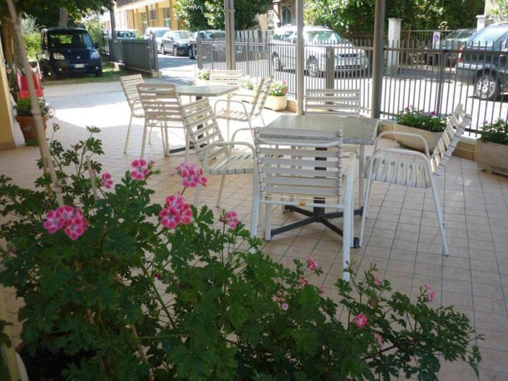 Hotel Argo Rimini Dış mekan fotoğraf