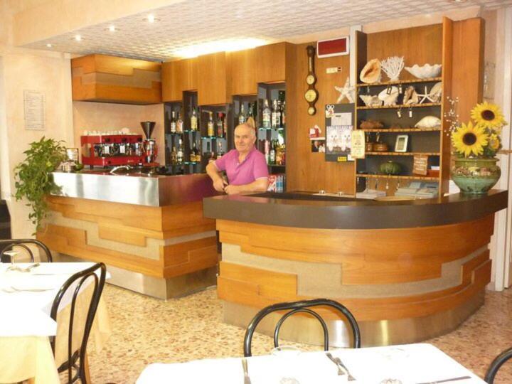 Hotel Argo Rimini Dış mekan fotoğraf