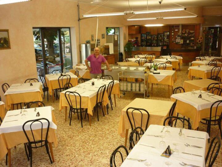 Hotel Argo Rimini Dış mekan fotoğraf